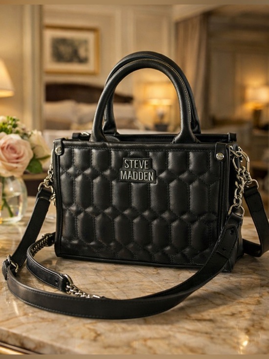 Steve Madden Handbags - Steve Madden purse